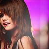 Selena-selena-gomez-7864061-100-100__